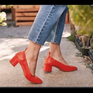 Everlane The Day Heel Size 9 - Like New